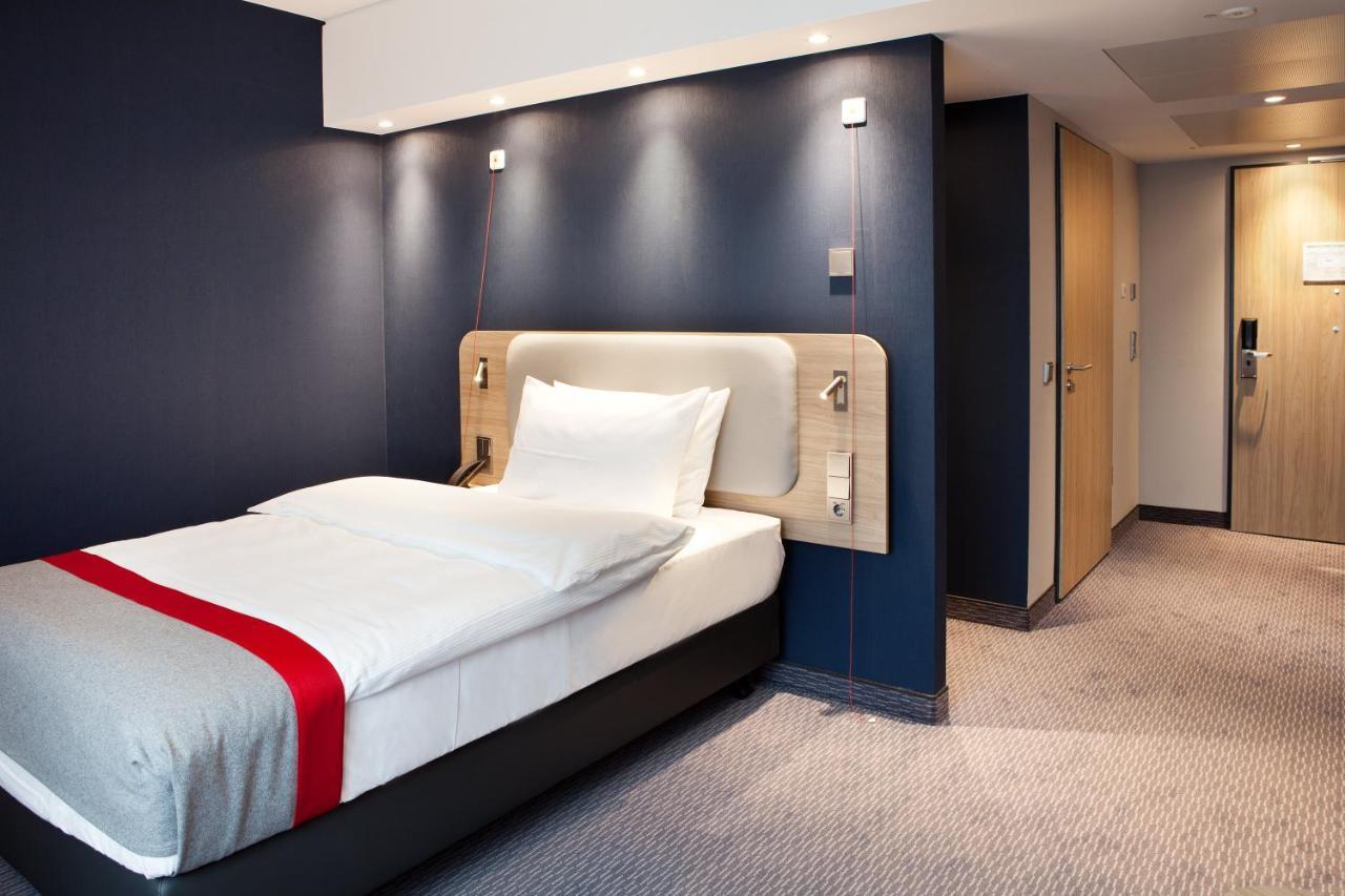 Holiday Inn Express - Darmstadt By Ihg Eksteriør bilde