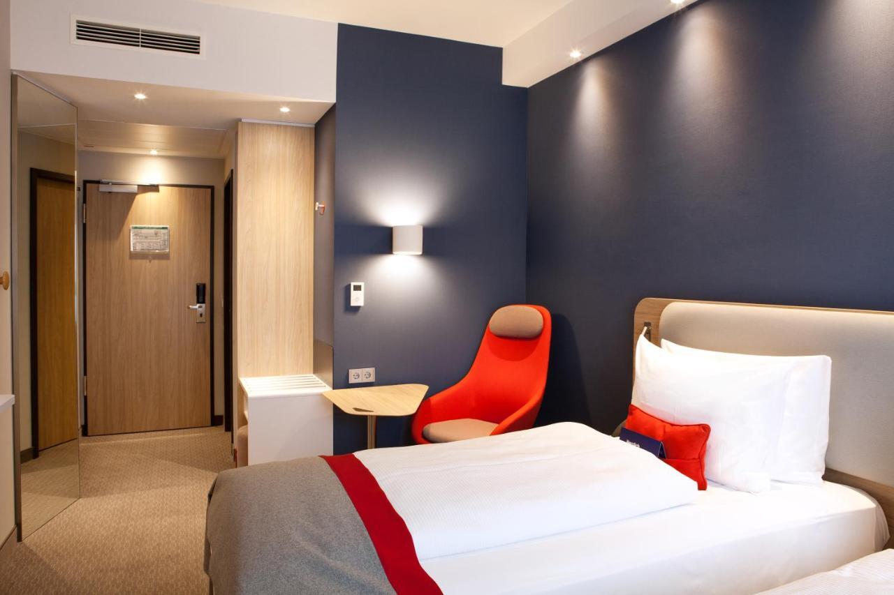 Holiday Inn Express - Darmstadt By Ihg Eksteriør bilde